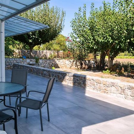 לאונידיון Amera - Troumpas Family Apartments מראה חיצוני תמונה