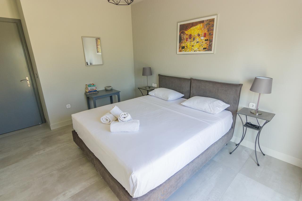 לאונידיון Amera - Troumpas Family Apartments מראה חיצוני תמונה